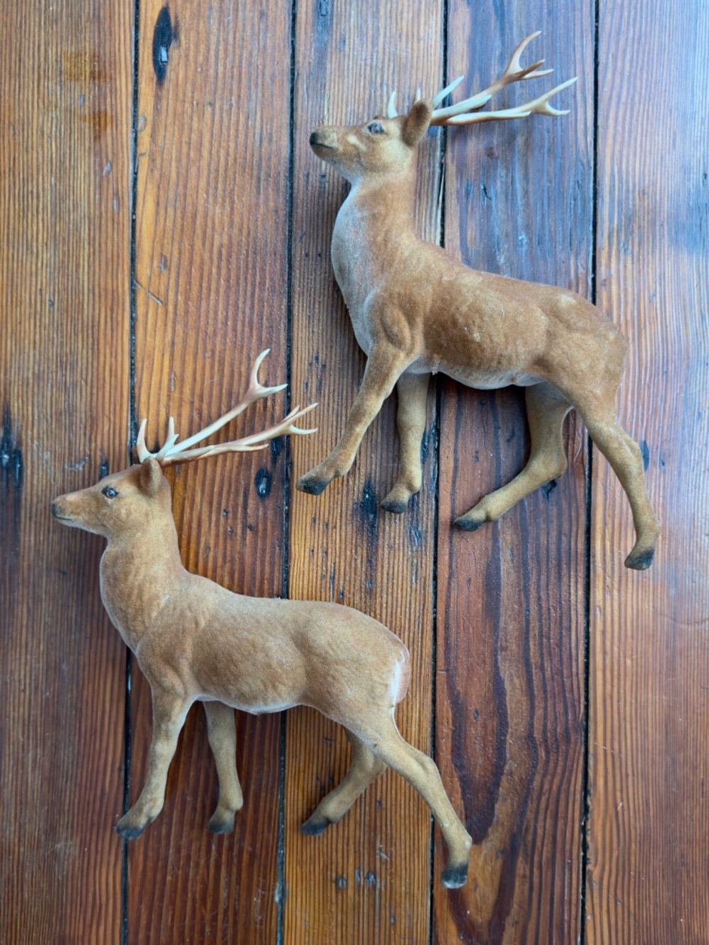 Vintage 60s felted reindeer figurines set of 2 11”
Made in Hong Kong